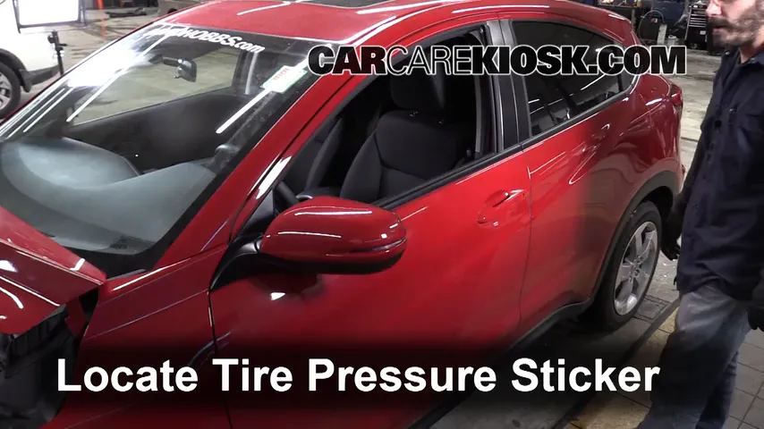2016 Honda HR-V EX 1.8L 4 Cyl. Tires & Wheels Check Tire Pressure